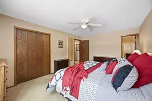 326 10th Ave S, Fargo,  58103 - Photo 22