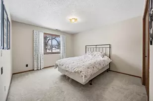 326 10th Ave S, Fargo,  58103 - Photo 18