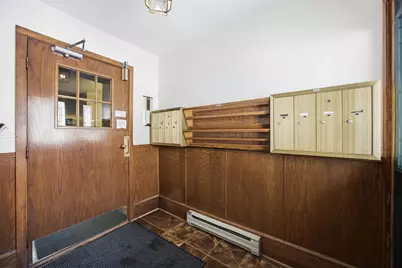 326 10th Avenue S #2, Fargo,  58103 - Photo 4