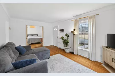 2721 Xerxes Avenue N, Robbinsdale, MN 55422 - Photo 4