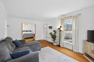 2721 Xerxes Ave N, Robbinsdale, MN 55422 - Photo 4