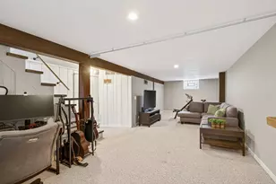 2721 Xerxes Ave N, Robbinsdale, MN 55422 - Photo 20