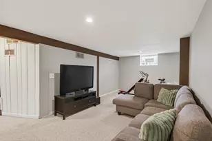 2721 Xerxes Ave N, Robbinsdale, MN 55422 - Photo 22