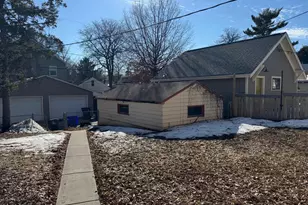 1438 Stanford Ave, Saint Paul, MN 55105 - Photo 10