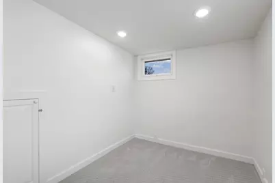 3934 Washburn Avenue N, Minneapolis, MN 55412 - Photo 12