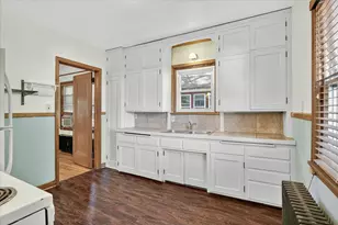 1239 Sherburne Ave, Saint Paul, MN 55104 - Photo 4