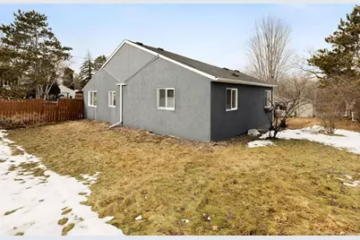 2864 Aglen Street, Roseville, MN 55113 - Photo 24