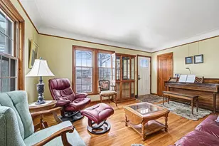 1108 California Ave, Saint Paul, MN 55108 - Photo 8