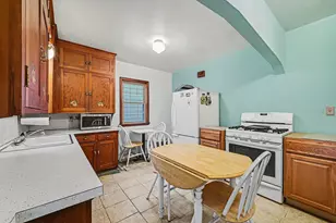 1108 California Ave, Saint Paul, MN 55108 - Photo 10