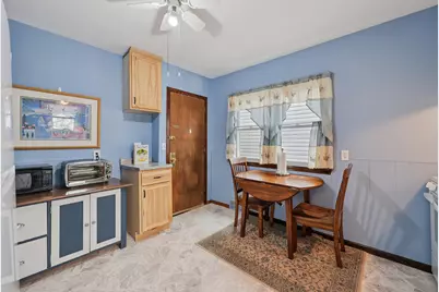 896 Jessamine Avenue E, Saint Paul, MN 55106 - Photo 6