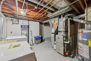 896 Jessamine Ave E, Saint Paul, MN 55106 - Photo 24