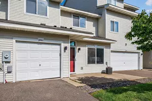 8983 Sawgrass Glen N, Maple Grove, MN 55311 - Photo 2