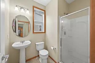 5039 Merrimac Ct N, Plymouth, MN 55446 - Photo 18