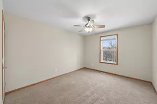 5039 Merrimac Ct N, Plymouth, MN 55446 - Photo 28