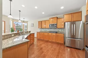 5039 Merrimac Ct N, Plymouth, MN 55446 - Photo 16