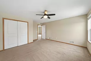 5039 Merrimac Ct N, Plymouth, MN 55446 - Photo 32