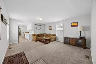 950 Cessna Dr, New Brighton, MN 55112 - Photo 6