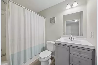 950 Cessna Drive, New Brighton, MN 55112 - Photo 12