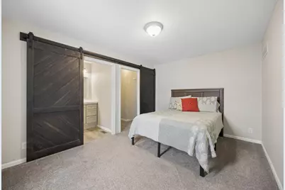 950 Cessna Drive, New Brighton, MN 55112 - Photo 10