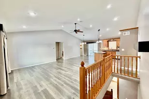 102 Jean St, Tyler, MN 56178 - Photo 4