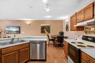 2209 E 117th Street E, Burnsville, MN 55337 - Photo 10