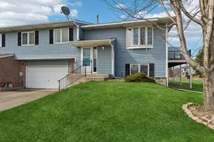 14805 Lower Endicott Way, Apple Valley, MN 55124 - Photo 2