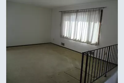 2870 Castleford Court, Woodbury, MN 55125 - Photo 4