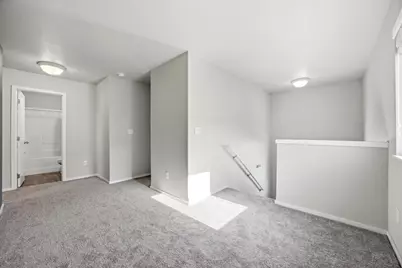 4304 Estate Drive S, Fargo, ND 58104 - Photo 14