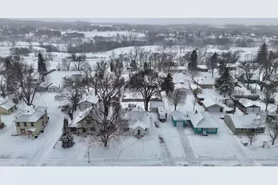 817 W Lincoln Avenue, Fergus Falls, MN 56537 - Photo 4