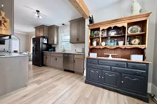 817 W Lincoln Ave, Fergus Falls, MN 56537 - Photo 20