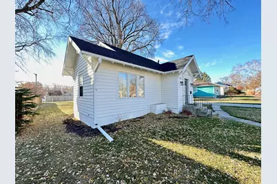 817 W Lincoln Avenue, Fergus Falls, MN 56537 - Photo 68