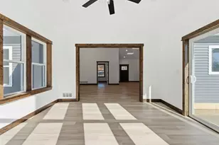 1422 Creekwood Dr, New Richmond, WI 54017 - Photo 14