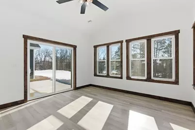 1422 Creekwood Drive, New Richmond, WI 54017 - Photo 16