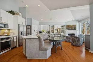 550 Waycliffe Dr N, Wayzata, MN 55391 - Photo 20