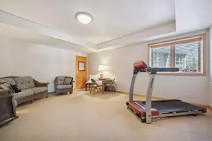 550 Waycliffe Dr N, Wayzata, MN 55391 - Photo 48