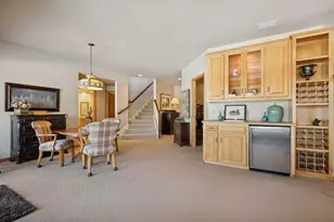 550 Waycliffe Dr N, Wayzata, MN 55391 - Photo 40