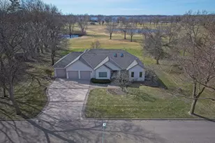 417 Golf Terrace, Litchfield, MN 55355 - Photo 40