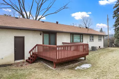 7042 Ewing Avenue N, Brooklyn Center, MN 55429 - Photo 4