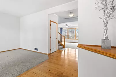 1820 Foothill Trail, Shakopee, MN 55379 - Photo 6