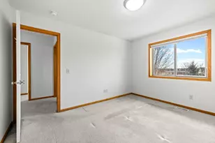 1820 Foothill Trail, Shakopee, MN 55379 - Photo 36