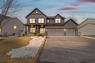 1820 Foothill Trail, Shakopee, MN 55379 - Photo 2