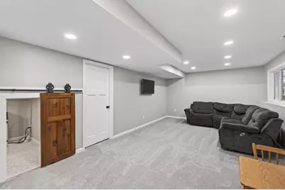 933 Basenji Curve, Shakopee, MN 55379 - Photo 26