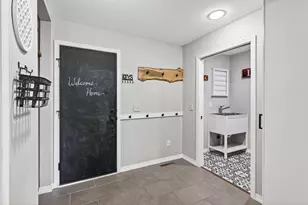 933 Basenji Curve, Shakopee, MN 55379 - Photo 14