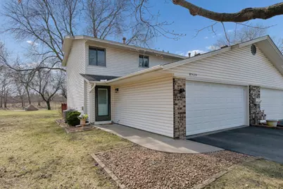 8525 W 97th Street Circle, Bloomington, MN 55438 - Photo 4