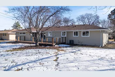 2001 Rhode Island Avenue N, Golden Valley, MN 55427 - Photo 26