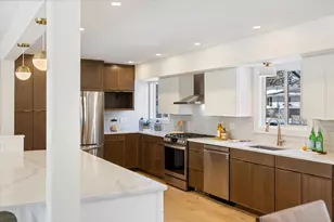 2001 Rhode Island Ave N, Golden Valley, MN 55427 - Photo 6