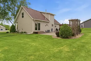 4488 Roberds Lk Trail, Faribault, MN 55021 - Photo 6