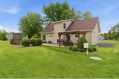 4488 Roberds Lake Trail, Faribault, MN 55021 - Photo 8