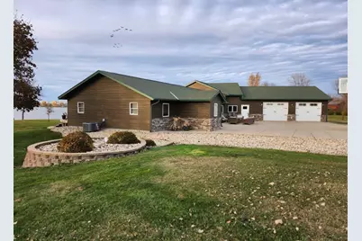 1653 Edgewater Drive, Lake Benton, MN 56149 - Photo 2