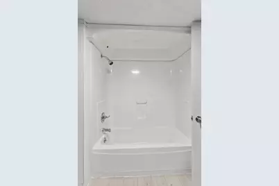 326 Faversham, Willernie, MN 55090 - Photo 20